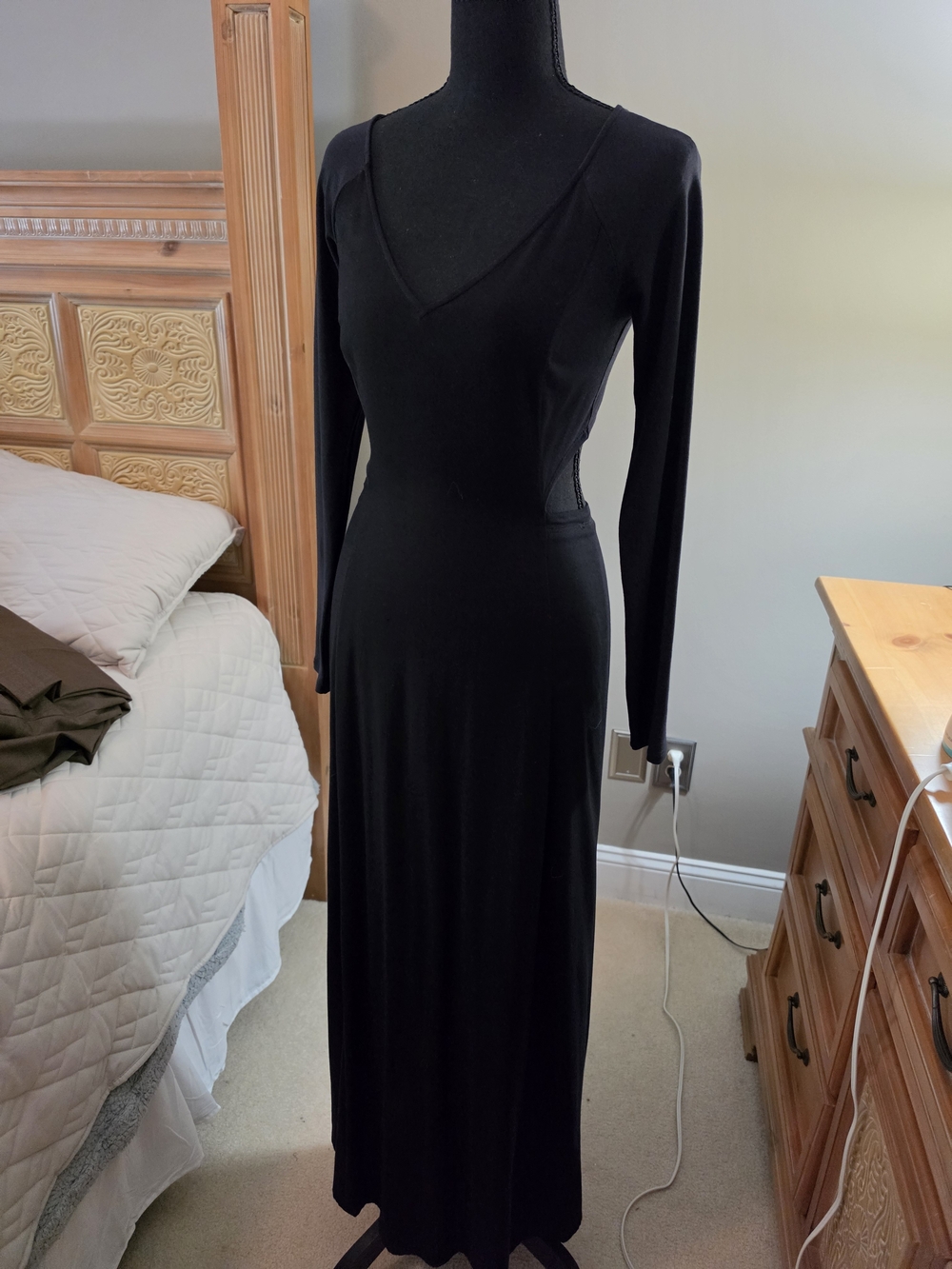 Express Black Long Sleeve V-Neck Maxi Dress